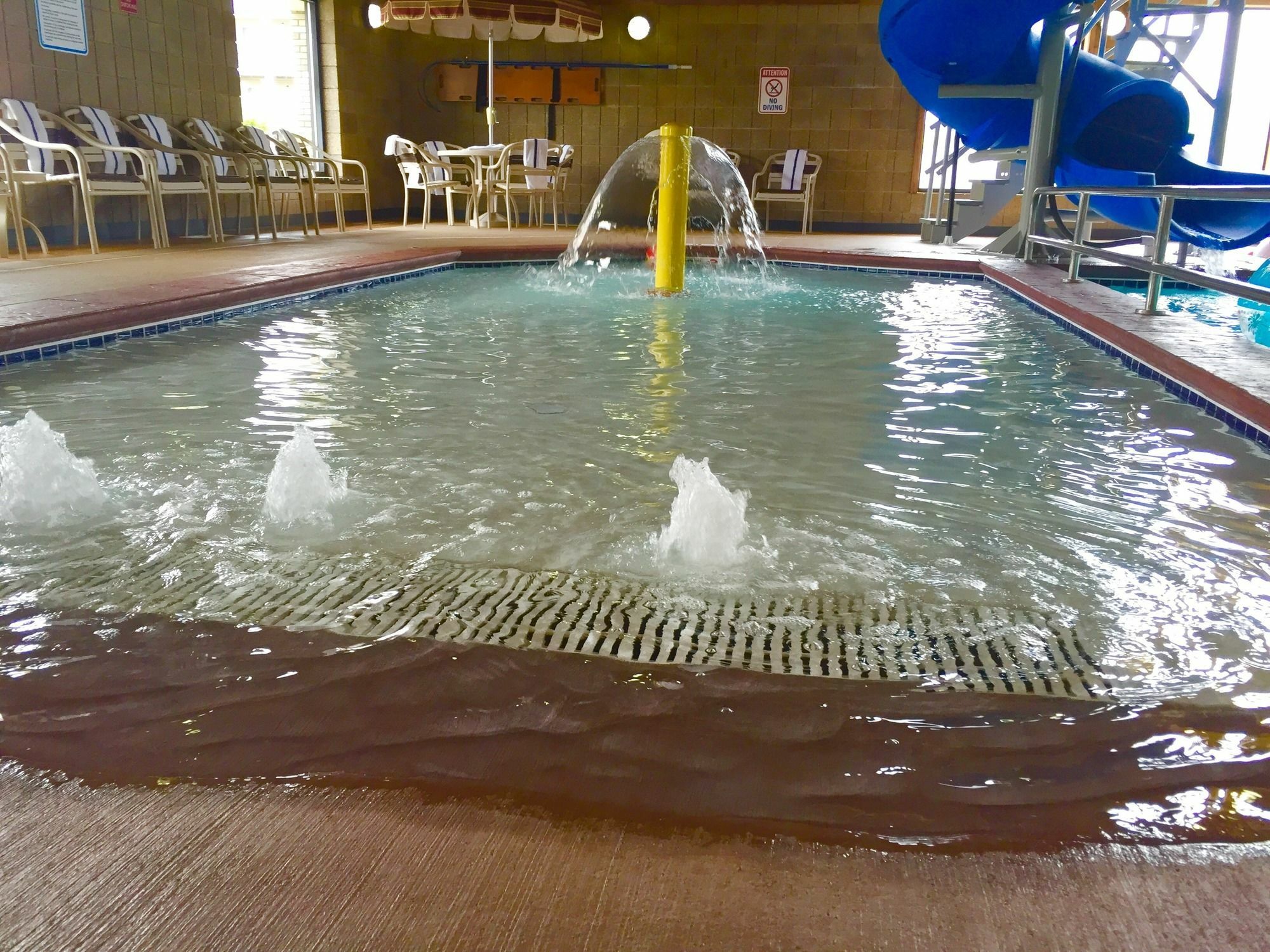 Americinn By Wyndham Fargo West Acres Екстериор снимка